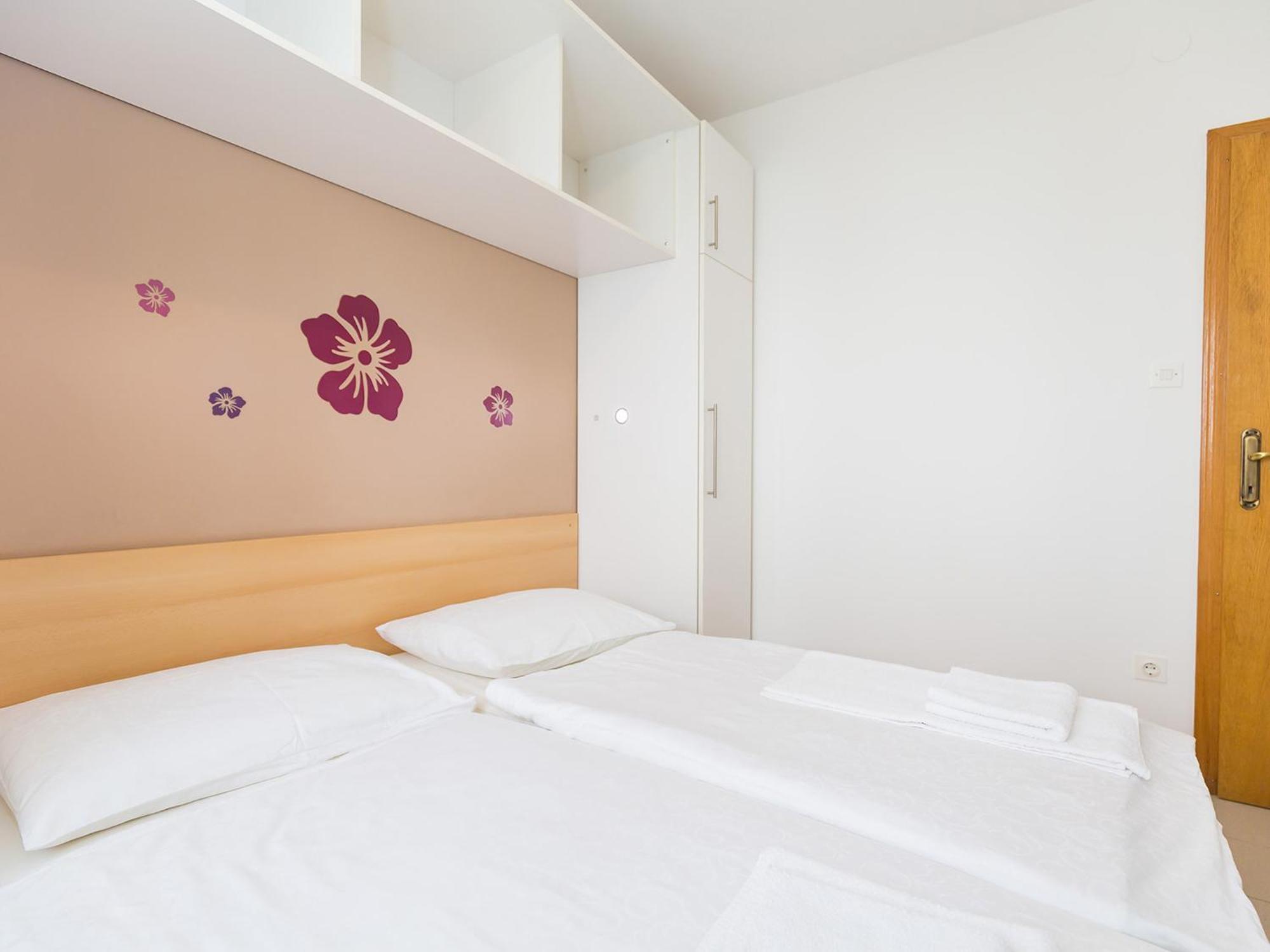 Ulika Rooms & Apartments Poreč Exteriör bild